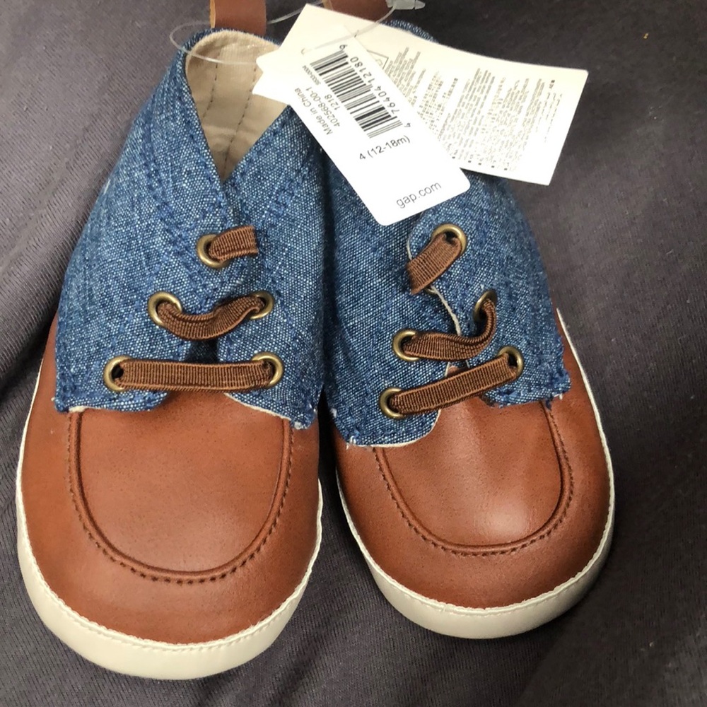 Fashion shoe chambray